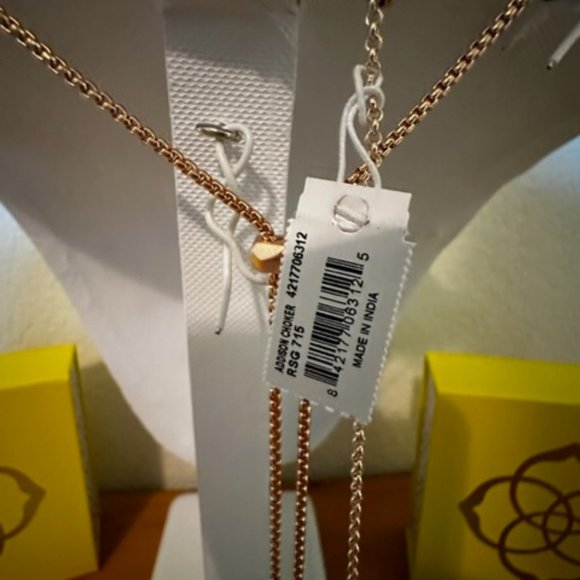 NWT Kendra Scott Rose Gold Addison Choker Necklace - Picture 10 of 10